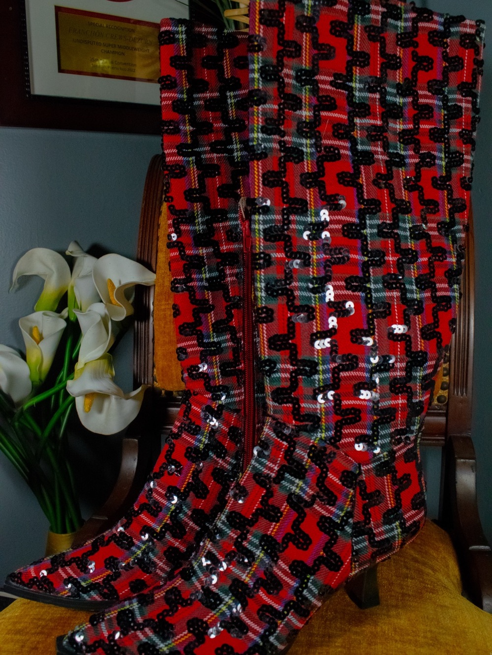 SIZE 9 Betsey Johnson “Pamella” Sequin Plaid Knee-High Kitten Heel Boots
